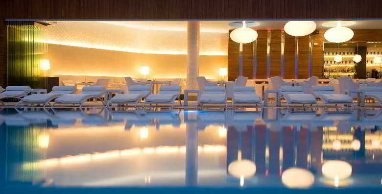 Apartamentos Del Mar
