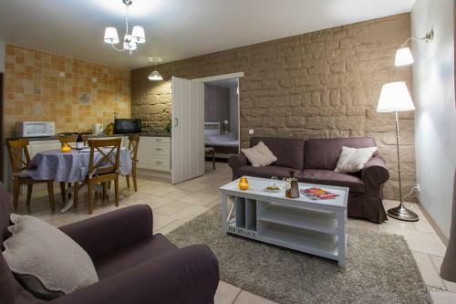 Hostal Le Domaine Des Papillons