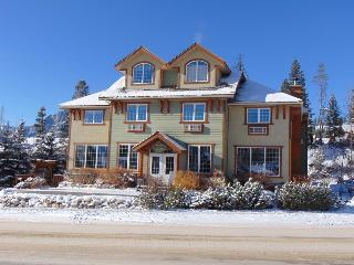 Posada Creekside Country Inn