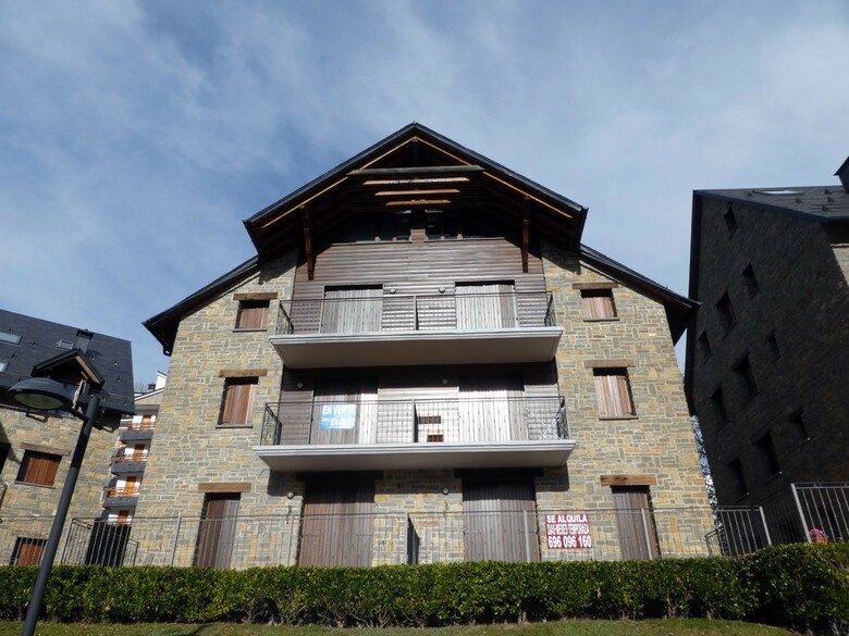 Apartamento Sallent De Gallego 3000