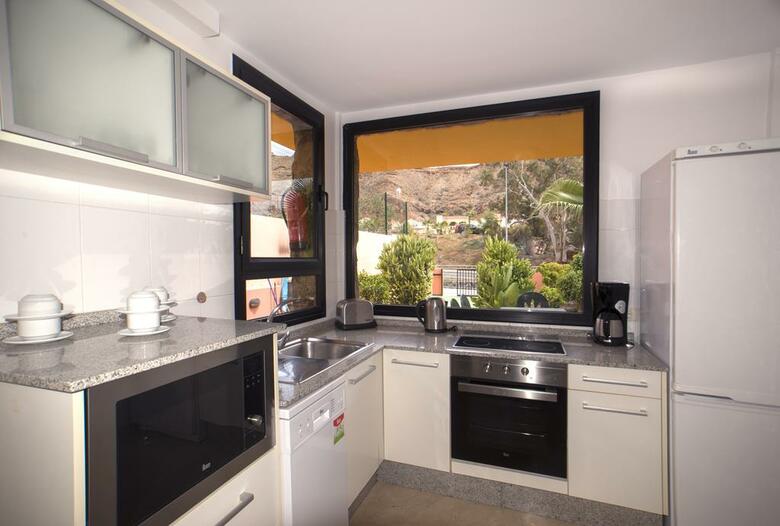 Aparthotel Villas De Tauro