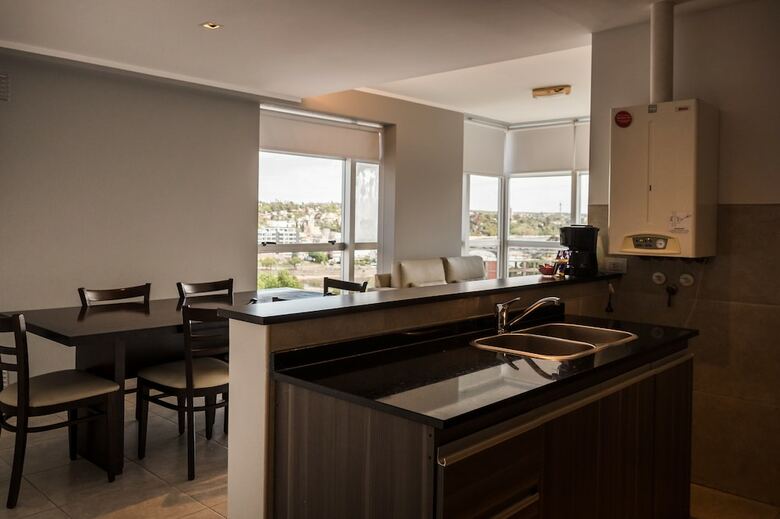 Hotel Amerian Carlos Paz Apart