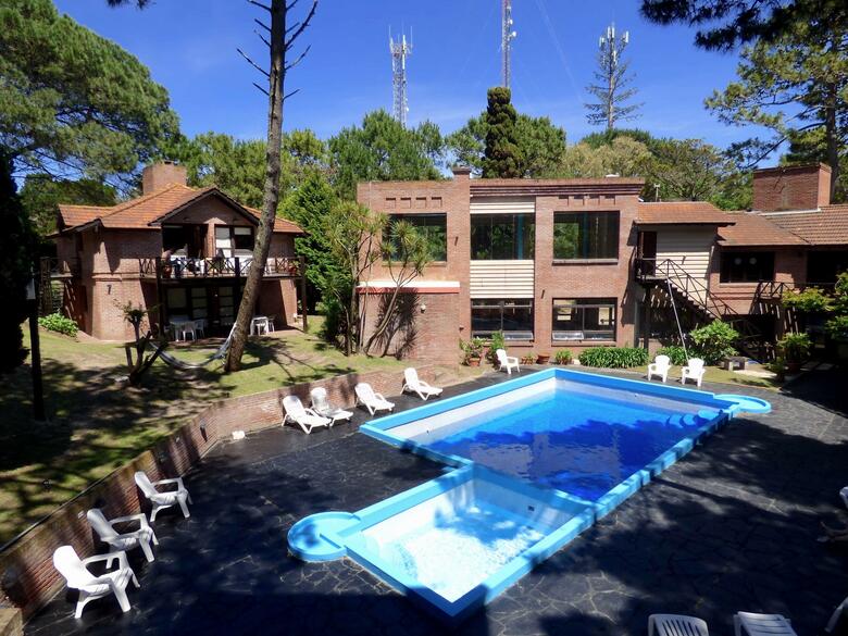 Hotel Carilo Paradise Apart
