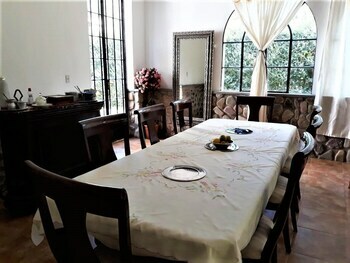 Hotel Quinta Valvanera