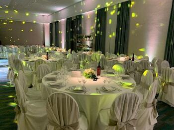 Hotel Howard Johnson By Wyndham La Plata