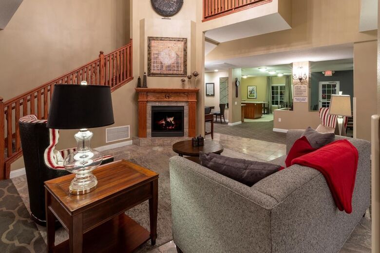 Hotel Grandstay Residential Suites