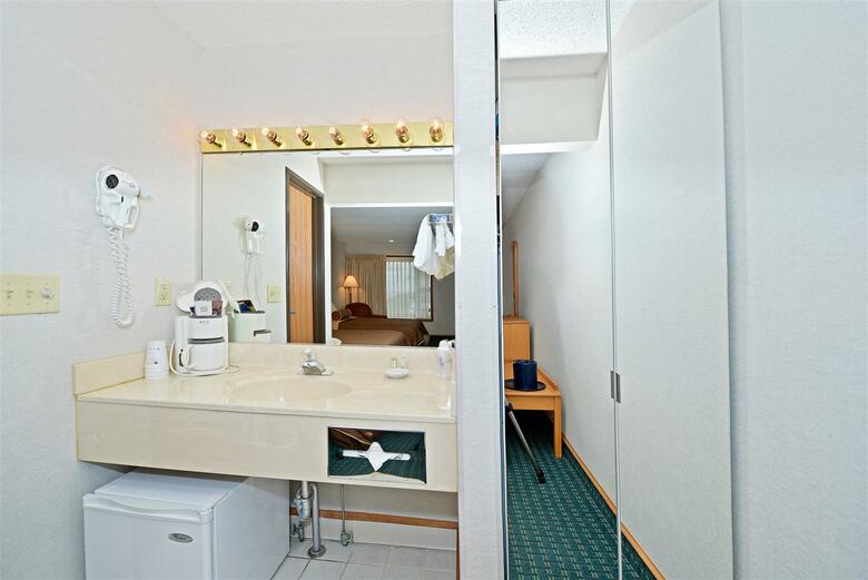 Hotel Best Western Harbour Pointe Lakefront