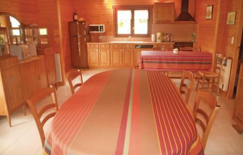 Holiday Home Sceau St. Angel Bateliere