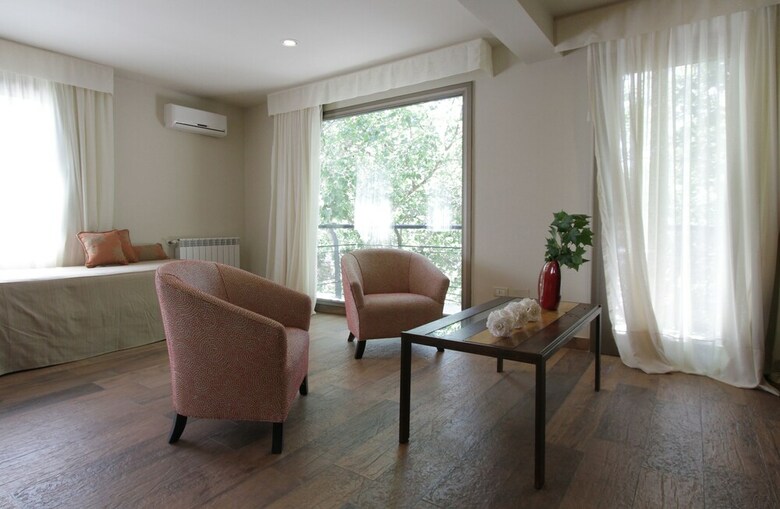 Hotel Plaza Paradiso Petit