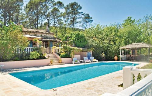 Holiday Home La Roure�