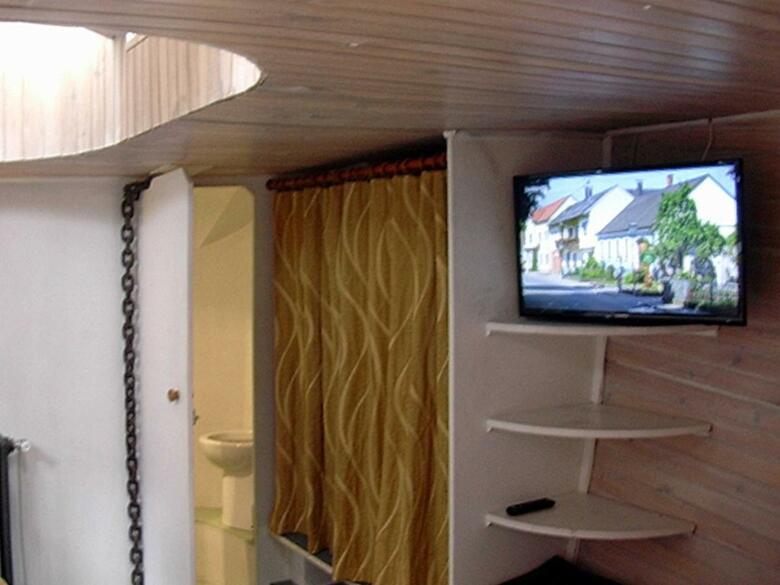 Hotel Boat For Guest