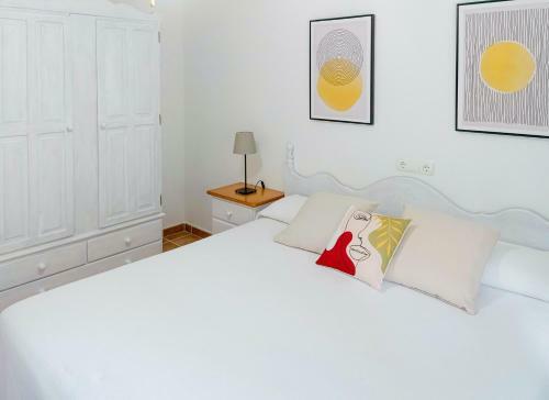 Apartamentos El Pino - Formentera Break