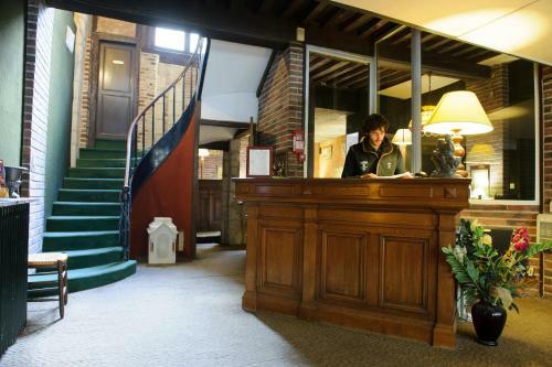 Hotel H�tel Les Chevaliers
