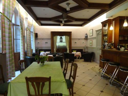 Hotel Logis H�tel Notre-dame