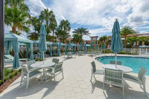 4 Bedrooms - 4,5 Bathrooms - Solara 8964 Ad