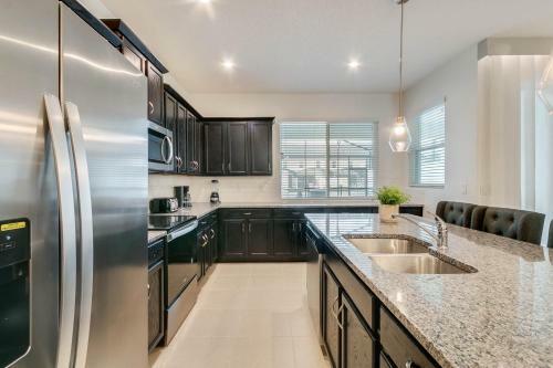 4 Bedrooms - 4,5 Bathrooms - Solara 8964 Ad