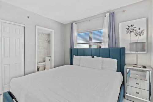 Apartamento 6165 Carrier Drive 2701