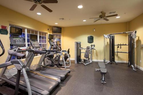 Apartment At Vista Cay Resort