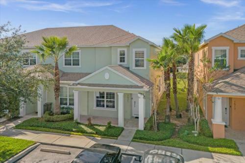 4 Bedrooms- 3 Bathrooms- Serenity 1521 Rc