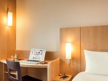 Hotel Ibis Orly Aeroport
