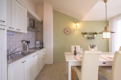 Luxury Apartments Villa Luce