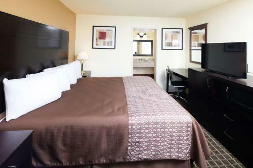 Hotel Hospitality Inn Redding