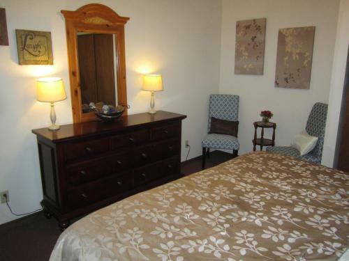 Motel Wapiti Lodge