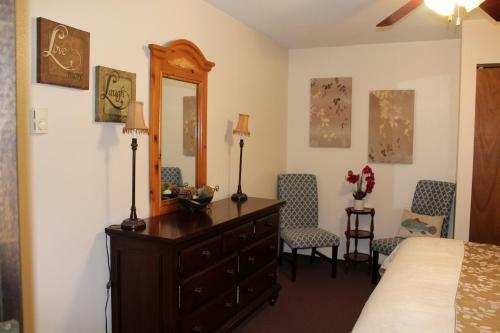Motel Wapiti Lodge