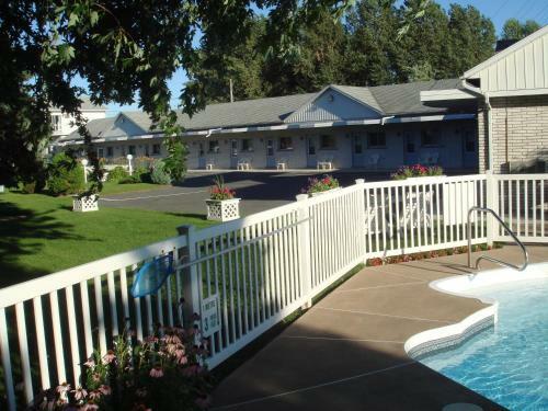 Motel Belle Riviere