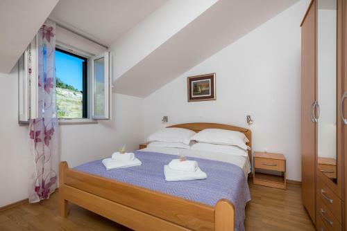 Apartments Plazibat