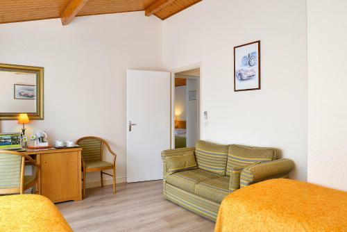 Hotel H�tel Val De Vienne