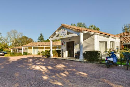 Hotel H�tel Val De Vienne
