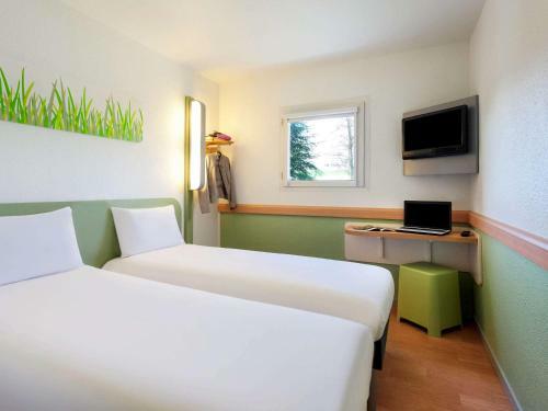 Hotel Ibis Budget Pau Est