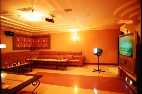 Asia Hotel Yantai