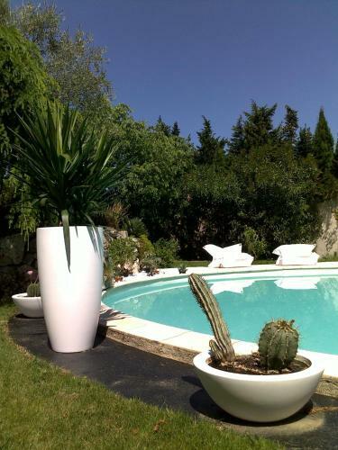 Bed & Breakfast Mas De La Treille