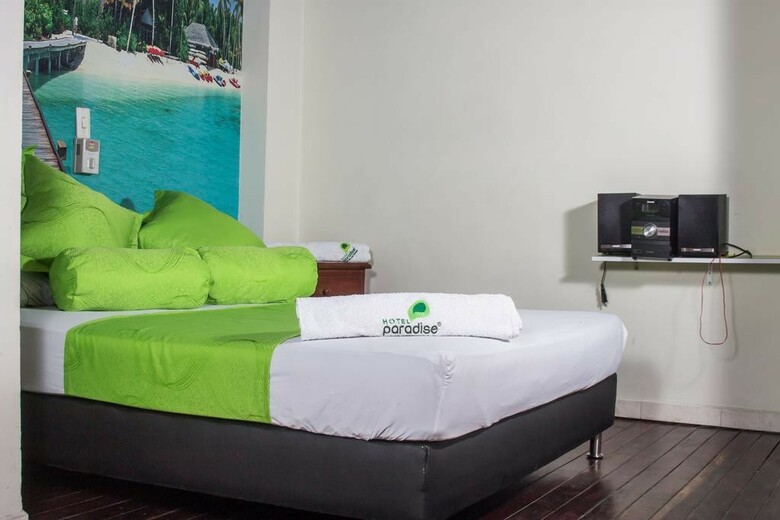 Hotel Paradise Center