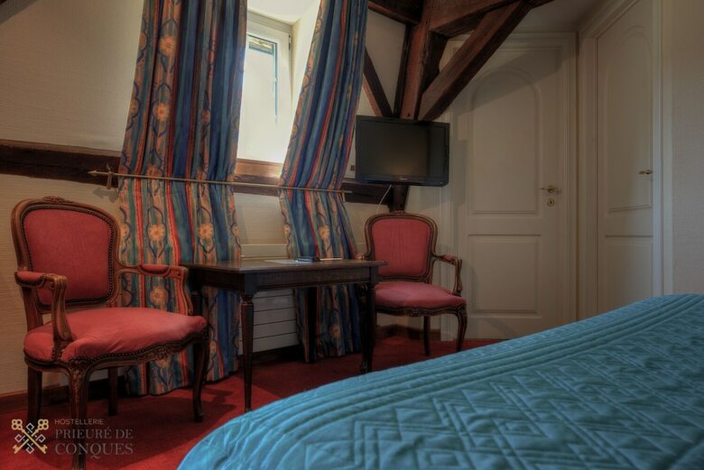 Hotel Hostellerie Le Prieur� De Conques