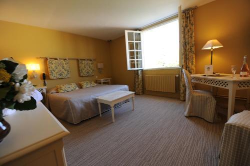 Hotel Le Relais Du Bellay