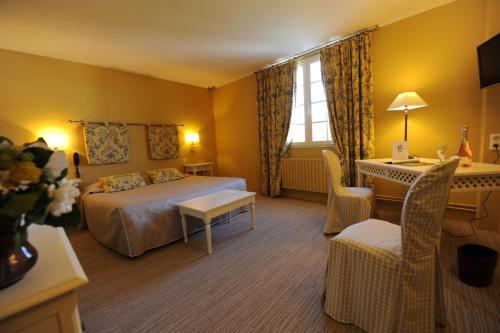 Hotel Le Relais Du Bellay