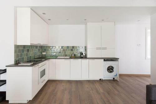 Sb1 - 2 Bedroom Apartment In Historic Center