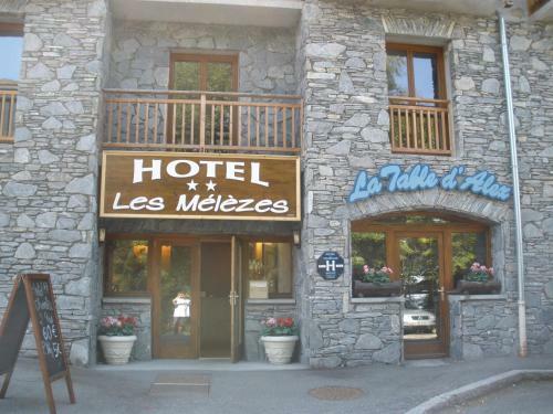 Hotel H�tel Les M�l�zes