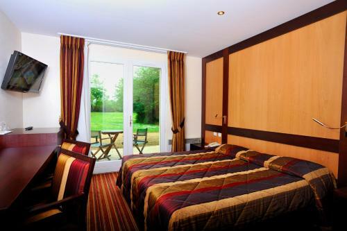 Hotel Au Relais Du Gu� De Selle