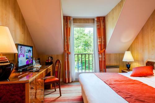 Hotel Au Relais Du Gu� De Selle