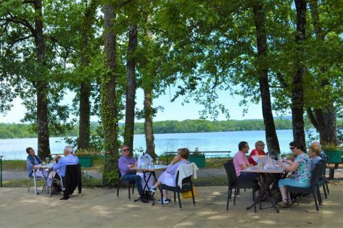 Hotel Au Relais Du Gu� De Selle