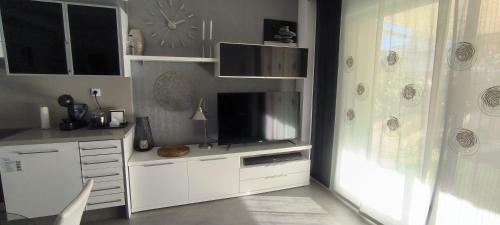 Denia Beach Apartament Jard�n Privado Y Piscina