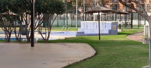 Denia Beach Apartament Jard�n Privado Y Piscina