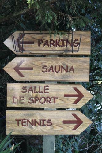 Bed & Breakfast Domaine De La Barreti�re