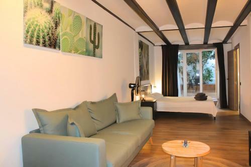 Increible Apartamento Con Terraza Al Lado De Torres De Quart
