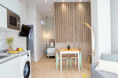 Hostal Florit Flats - The Serreria Rooms
