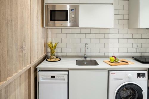Hostal Florit Flats - The Serreria Rooms